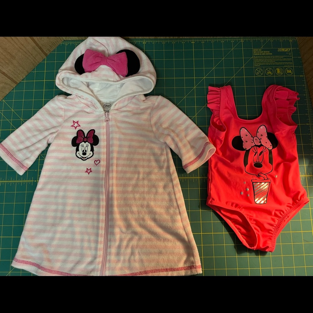 Baby Gap Minnie Mouse Swimsuit 2 Years Girl's Pink One-Piece with cover up